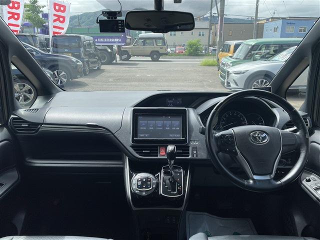 トヨタ エスクァイア 2.0 Gi 4WD 両側パワースライドドア フルセグTVナビ 北海道の詳細画像 その13