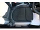 純正レザレット+ファブリックのツートーンシート搭載車。汚れが付きにくく、さらりとしていてしっかり体をサポートしてくれるスポーツシート