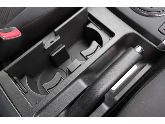 スズキ エスクード 2.4 XG 4WD ワンオーナー 禁煙車 地デジナビ HIDライト 鹿児島県の詳細画像 その16
