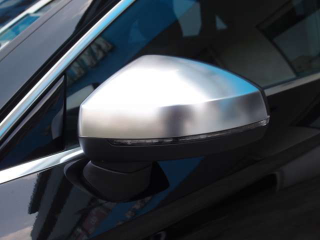 アウディ S3セダン 2.0 4WD LEDライト ACC ハーフレザー ナビ 神奈川県の詳細画像 その9