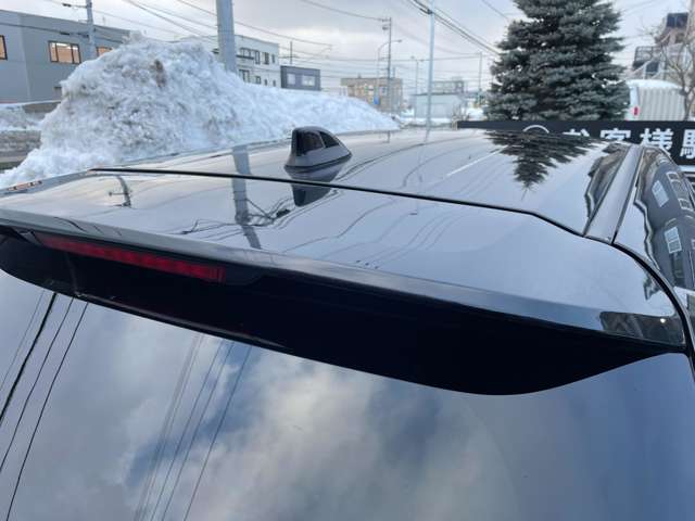 トヨタ カローラツーリング 1.8 ハイブリッド WxB E-Four 4WD 夏冬タイヤ ディスプレイオーディオ 北海道の詳細画像 その9