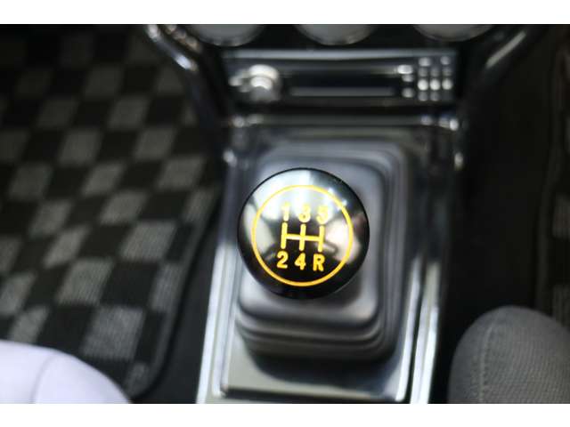 トヨタ カローラレビンハッチバック 1.6 GTV 車高調 ロンシャン15インチ 社外マフラー 広島県の詳細画像 その9