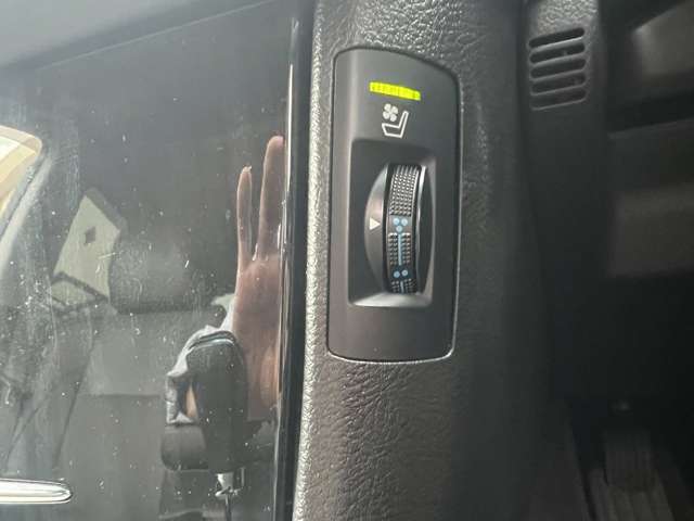 2010 Toyota Crown Athlete – thumbnail 44