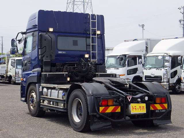 ＵＤトラックス クオン 11.5トン トラクター リア車高調整エアサス HIDライト エスコットV 2ペダル ベット AT 愛知県の詳細画像 その7