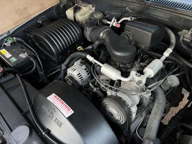 シボレー サバーバン 1500 5.7 V8 4WD 新車並行車 ユーザー様買取車 1ナンバー 茨城県の詳細画像 その16