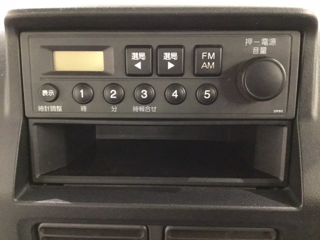ホンダ アクティトラック 660 SDX 4WD 5MT AC  PS AM/FMラジオ 福島県の詳細画像 その9