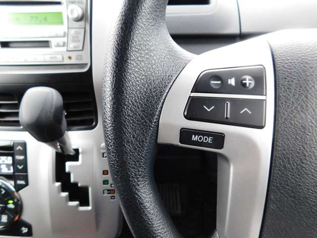 トヨタ ヴォクシー 2.0 X Lエディション 片側電動スライドドア HID キーレス 熊本県の詳細画像 その11