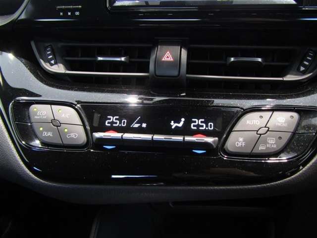トヨタ C-HR 1.2 S-T LED パッケージ 4WD ドラレコ/バックカメラ/ナビ/ワンオーナー 山形県の詳細画像 その16