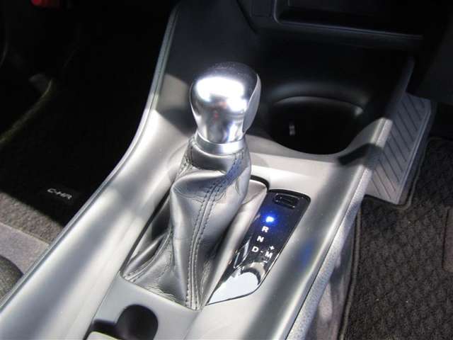 トヨタ C-HR 1.2 S-T LED パッケージ 4WD ドラレコ/バックカメラ/ナビ/ワンオーナー 山形県の詳細画像 その17