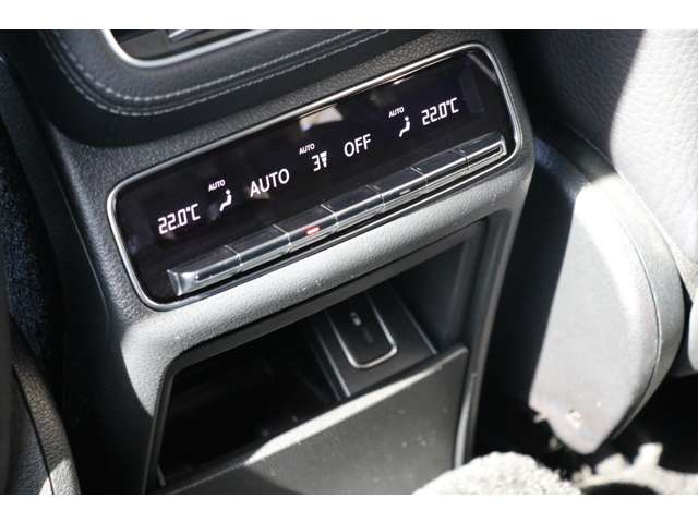 Mercedes-Benz GLS, фото 46