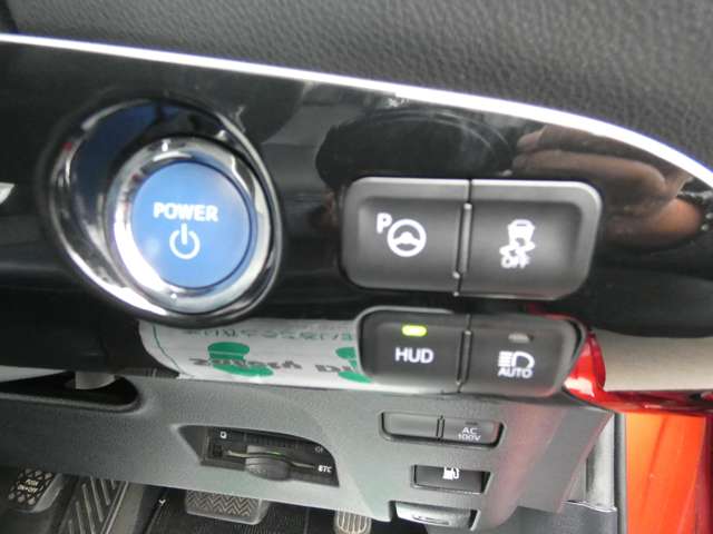 トヨタ プリウス 1.8 A プレミアム ツーリングセレクション E-Four 4WD  北海道の詳細画像 その20