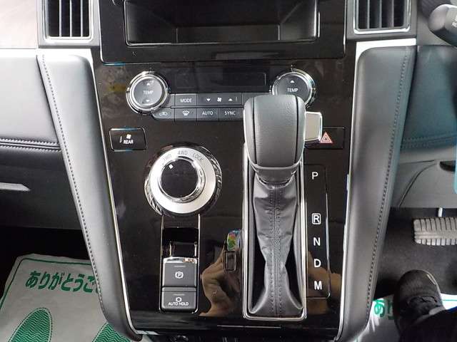 三菱 デリカD：5 2.2 P ディーゼルターボ 4WD 11インチナビ フリップダウン 外AW 千葉県の詳細画像 その17
