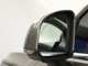ドアミラー内側にＢＬＩＳ（ブラインドスポットインフォメーションシステム）の警告灯が付いております。ドアミラーの死角に車が居ると点灯します。隣の車に接触、被せる事を防ぎ無用のトラブルを未然に抑えます。