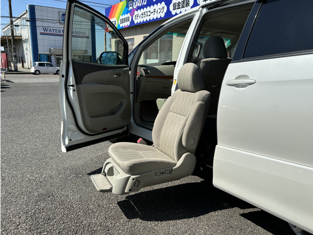 トヨタ エスティマ 2.4 アエラス サイドリフトアップシート装着車  千葉県の詳細画像 その19