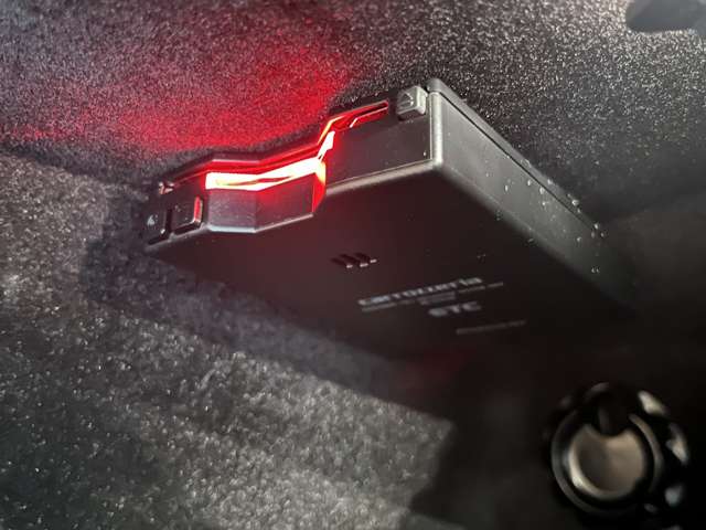 アルファ ロメオ ジュリア 2.0 ターボ Q4 ヴェローチェ 4WD ACC 本革シート Carplay バックカメラ 東京都の詳細画像 その9