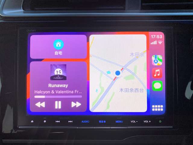 Apple Carplay・Android Auto対応♪ スマートフォンのナビを画面に映すことが出来るので大きくて見やすいです♪