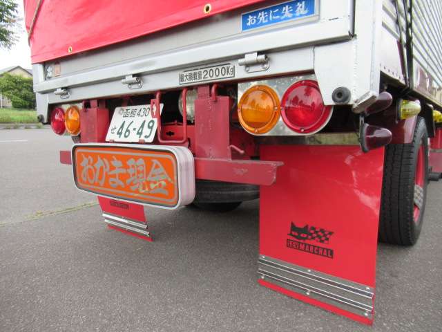 三菱ふそう キャンター 4ナンバー NOX適合 車検6年8月 Vキャン 本州車 デコトラ レトロ 北海道の詳細画像 その14