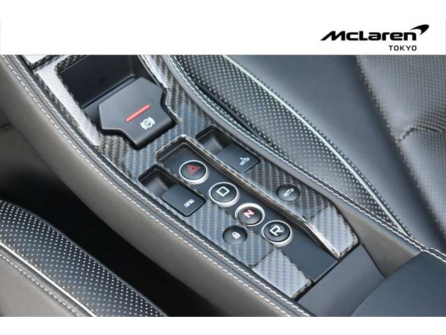 マクラーレン MP4-12Cスパイダー 3.8 保証12カ月 カーボンセラミックブレーキ付 東京都の詳細画像 その13
