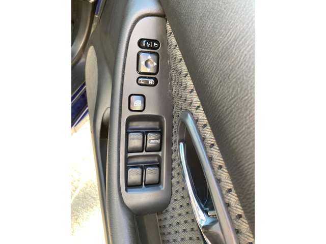 スバル レガシィB4 2.0 RS タイプB 4WD リアスポイラー HID キーレス ETC CD 大阪府の詳細画像 その15