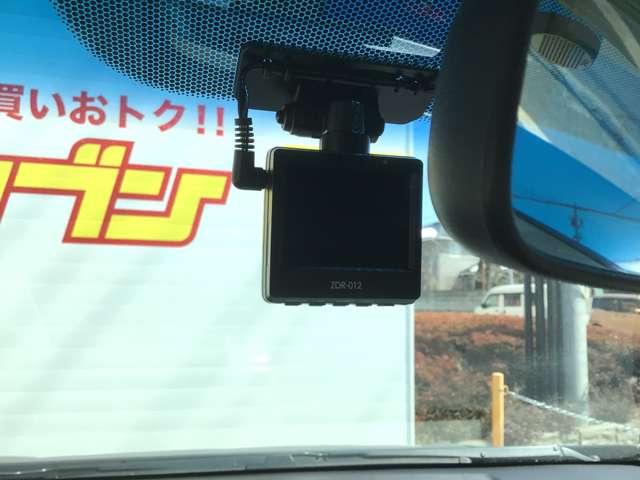 ホンダ フィット 1.5 ハイブリッド Fパッケージ コンフォートエディション 4WD 女性ワンオーナー禁煙車 ナビBカメラ ETC 長野県の詳細画像 その17