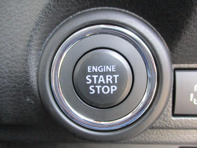 ボタン１つでエンジンを始動【キーレスプッシュスタート】！イモビライザーも標準装備です。