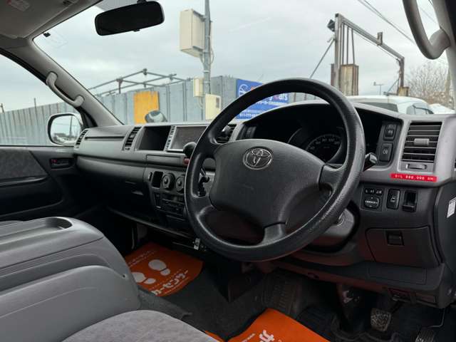 トヨタ ハイエース 2.7 グランドキャビン 4WD 電動スライド 10人乗り  バックカメラ 北海道の詳細画像 その18