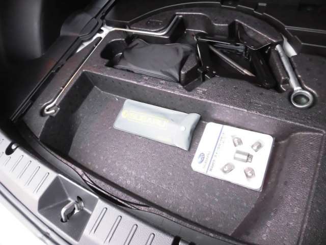 スバル インプレッサスポーツ 1.6 i-S アイサイト 4WD 全国安心保証付 ナビ バックカメラ 広島県の詳細画像 その15