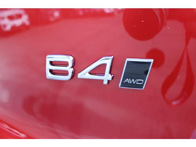 ボルボ XC40 アルティメット B4 AWD ダーク エディション 4WD ピクセルLED グーグルナビ Pテールゲート 神奈川県の詳細画像 その5