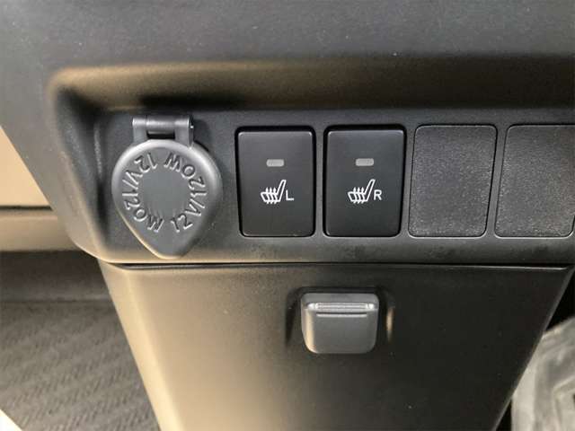 トヨタ ルーミー 1.0 カスタム G 4WD 寒冷地仕様 スマートアシスト 北海道の詳細画像 その8