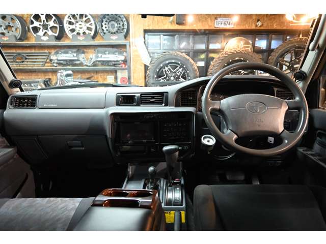 トヨタ ランドクルーザー80 4.2 GX ディーゼル 4WD 最終ディーゼルターボARB BUMPER&ROCKRAIL 北海道の詳細画像 その18
