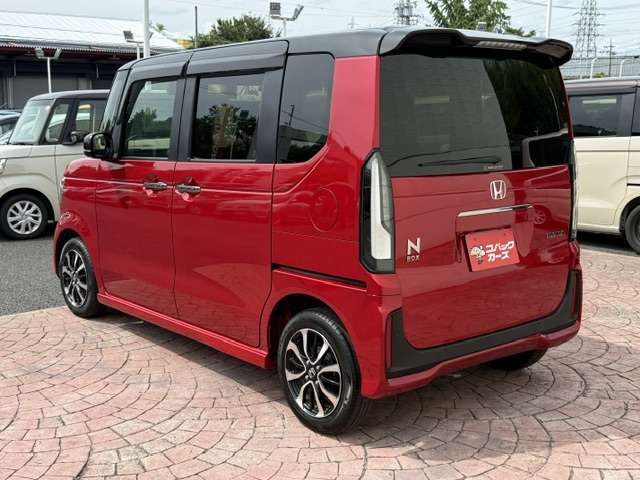 【初めてお車をご購入される方】知識や経験豊富なスタッフが丁寧にご案内させて頂きます
