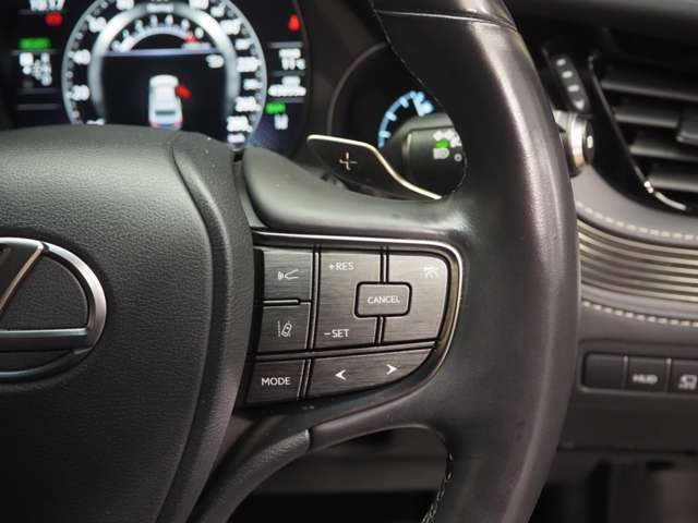 レクサス LS 500h Iパッケージ 4WD 認定中古車 CPOデジタルインナーミラー 東京都の詳細画像 その8
