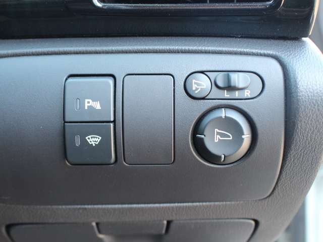 2011 Honda Legend – thumbnail 30