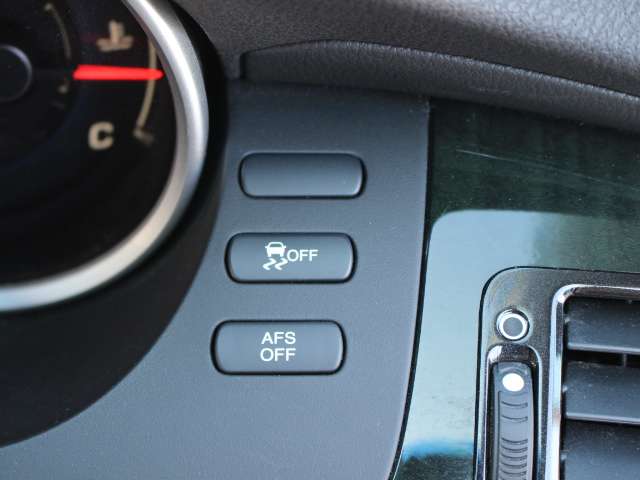2011 Honda Legend – thumbnail 31