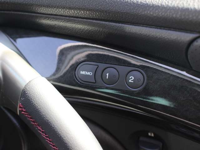 2011 Honda Legend – thumbnail 36