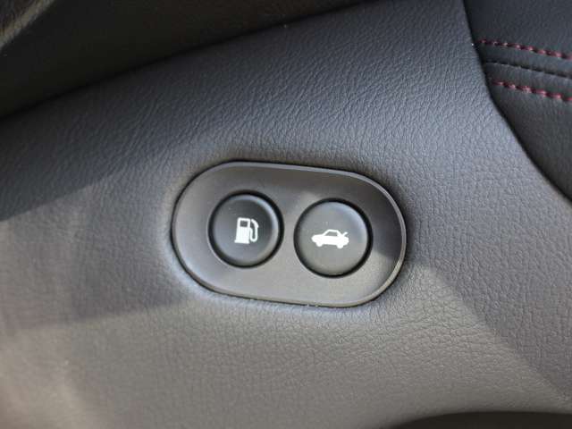 2011 Honda Legend – thumbnail 37