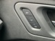 運転席がわのドアには電動シートの自分好み最適位置を2種類記憶できる機能も搭載！