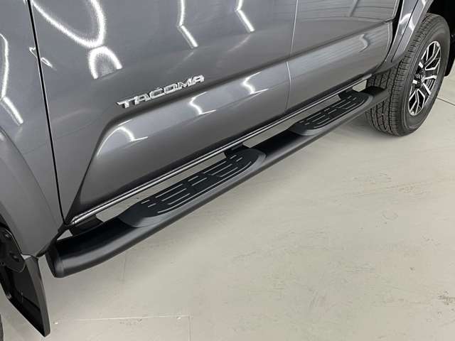 米国トヨタ タコマ ダブルキャブ TRDスポーツ 3.5 V6 4WD サンルーフ OPブラックレザー 埼玉県の詳細画像 その12