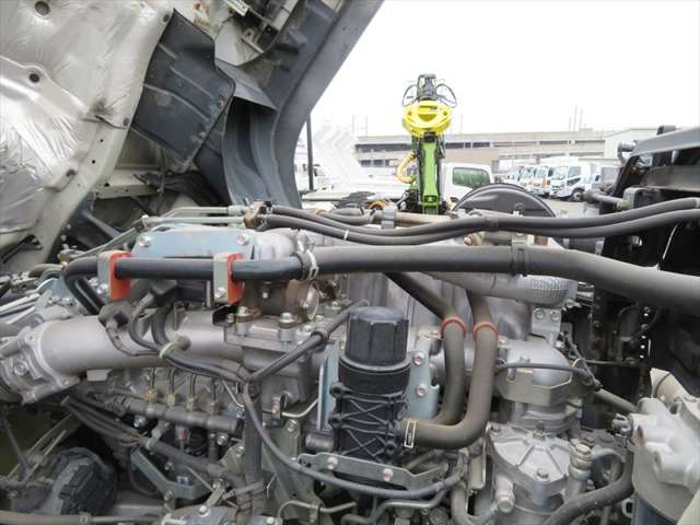 いすゞ ギガ 10トンコンクリートミキサー車 最大混合容量4.2 熊本県の詳細画像 その13