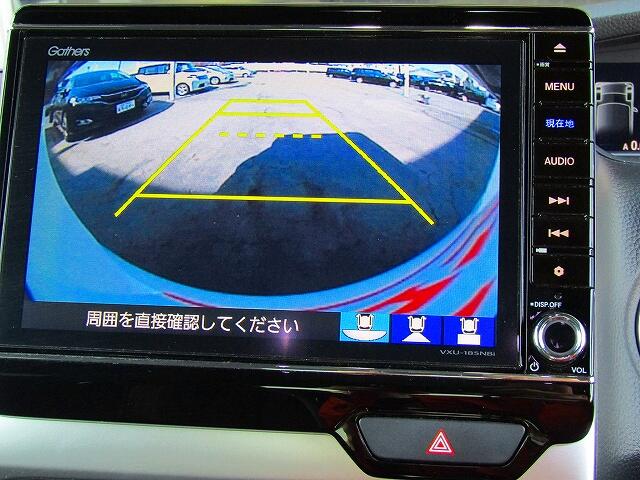 安心・安全のバックカメラで駐車が苦手...という方もらくらく駐車できます☆