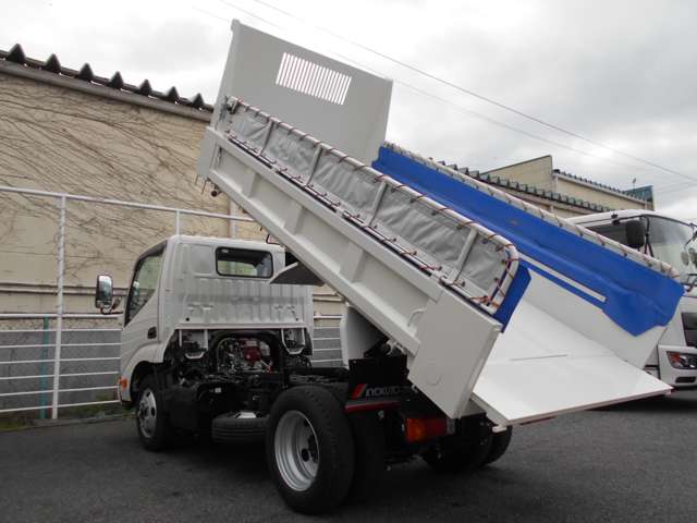 日野自動車 デュトロ Lゲート強化ダンプ 4WD 2800kg積み4ナンバー 滋賀県の詳細画像 その9