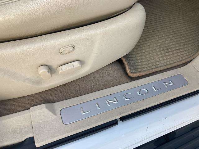 リンカーン ナビゲーター 5.4 4WD アルティメイト ETC  後席モニター 北海道の詳細画像 その14
