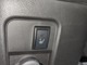 【運転席シートヒーター】　こちらのボタンを押していただくとシートを温めてくれるので寒いときでも快適にお過ごしいただけます！