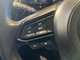 ステアリング の左側にオーディオを操作が可能なスイッチを装備。ハンドルから手を放さず操作が可能で正確なハンドル操作ができます。安全で楽しいドライブをお楽しみ下さい。