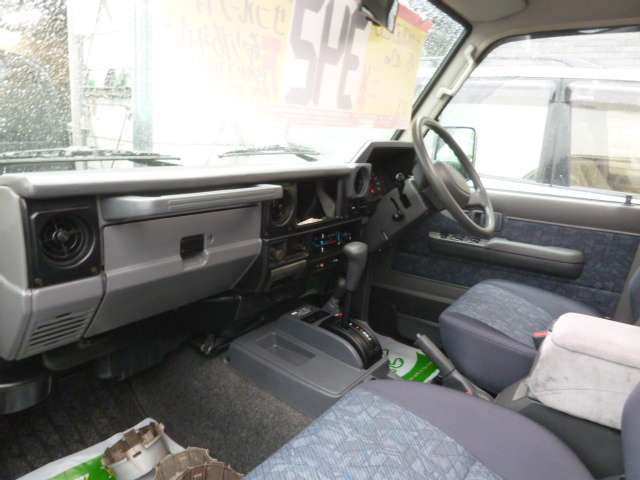 トヨタ ランドクルーザー70 4.2 ZX ディーゼル 4WD  福岡県の詳細画像 その15