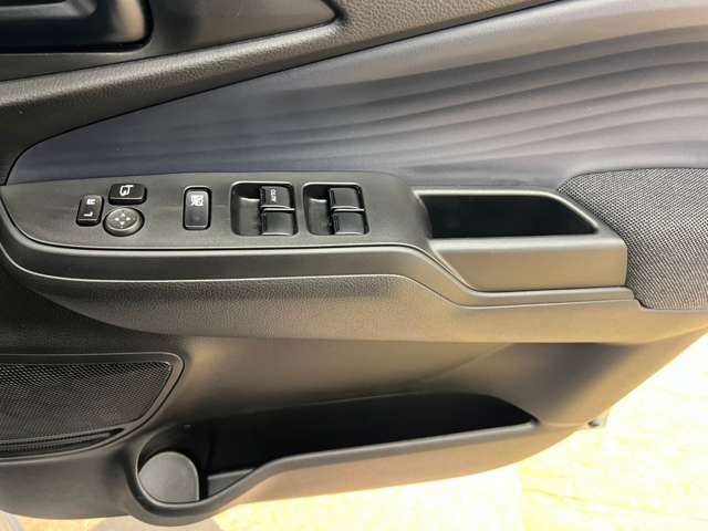 スズキ ソリオ 1.2 G 4WD Pスタート 両側スライドドア 北海道の詳細画像 その14