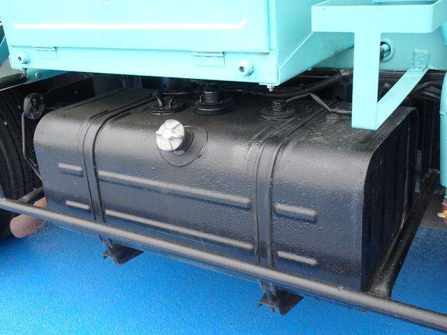 日野自動車 デュトロ 散水車 サブエンジン式 極東開発 LH02-30R 最大積載2t 5MT 静岡県の詳細画像 その18