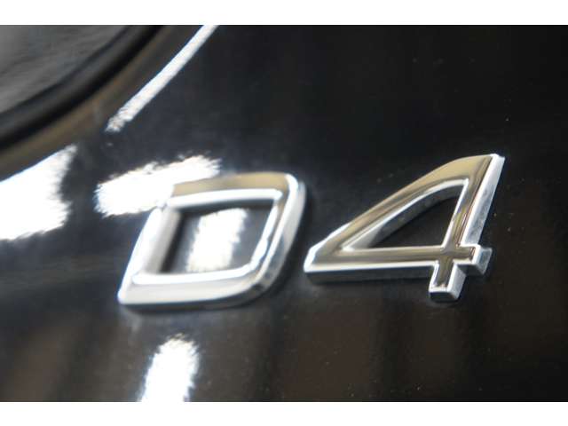 ボルボ V40クロスカントリー D4 ダイナミック エディション ディーゼルターボ ワンオーナー前後ドラレコ保証付き 愛知県の詳細画像 その18