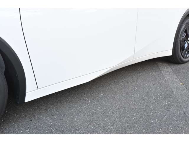 トヨタ プリウス 1.8 X 8型ディスプレイオーディオ ETC2.0 BSM 大阪府の詳細画像 その9