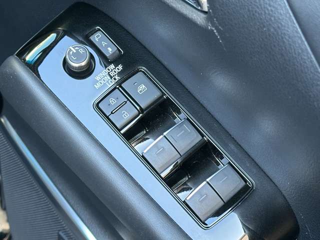 トヨタ アルファード ハイブリッド 2.5 SR Cパッケージ E-Four 4WD JBL・リヤエンタ サンルーフ ワンオ-ナ 埼玉県の詳細画像 その11